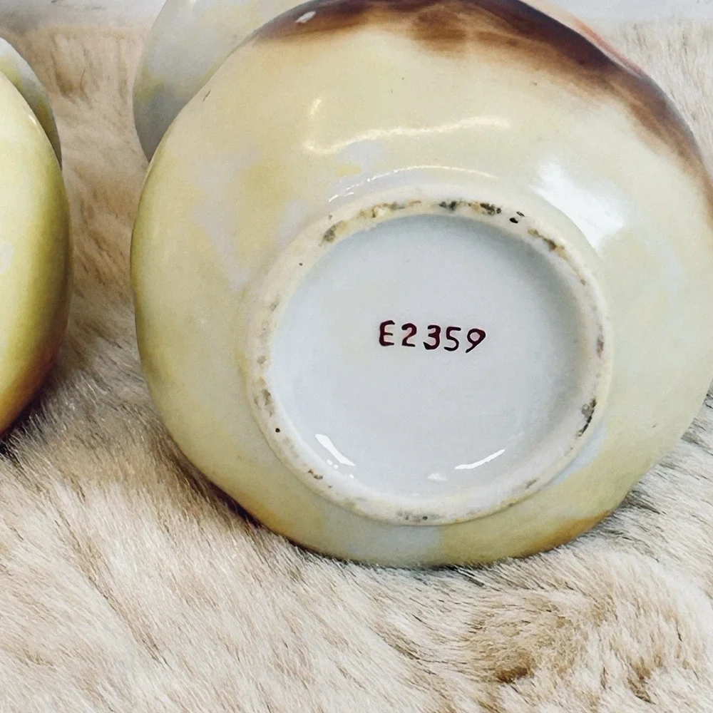 Vintage Enesco Porcelain Mini Sugar Creamer Set Fruit Colorful‎ Gold Accent